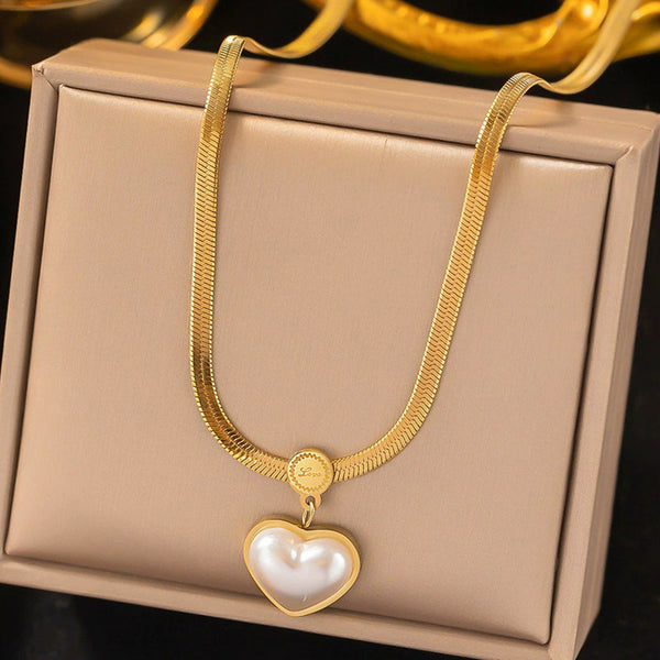 Gold Plated Stainless Steel Anti Tarnish Heart Themed Snake Chain Pendant
