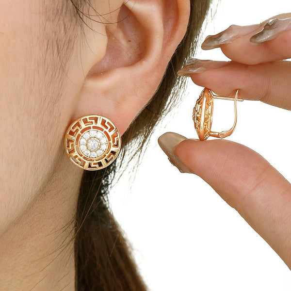 Jewelry Gold-Plated Round Shape AD Studded Stud Earrings